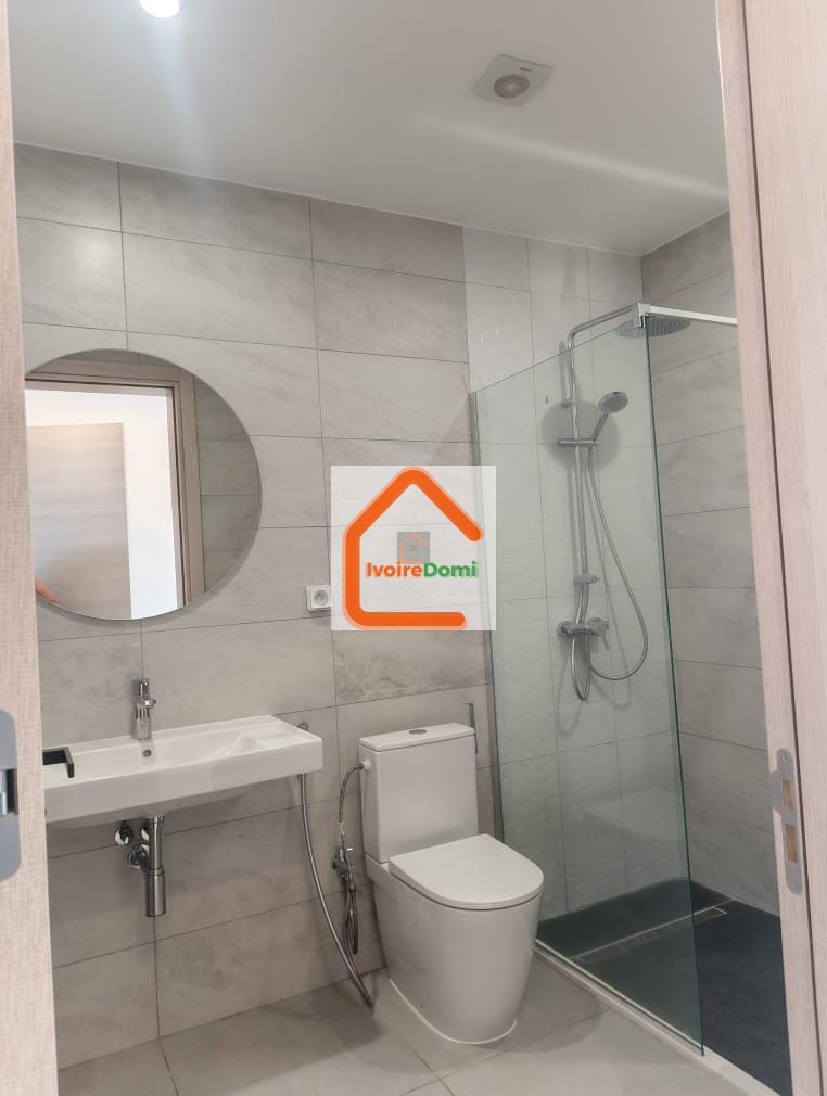EN LOCATION UN APPARTEMENT 5 PIÈCES HAUT STANDING 📍Abidjan Zone 4 A Proximité de cap Sud