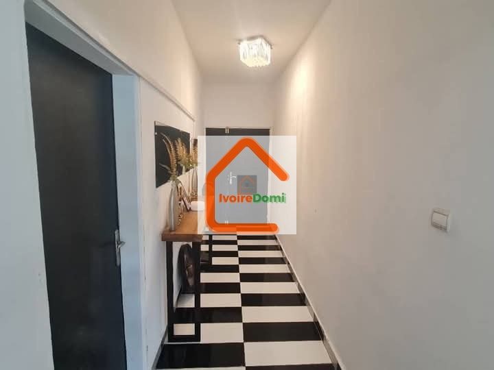 À LOUER : Magnifique Duplex🏡 5 PIÈCES MEUBLÉE avec Piscine 📍Bassam Carrefour Bâteau