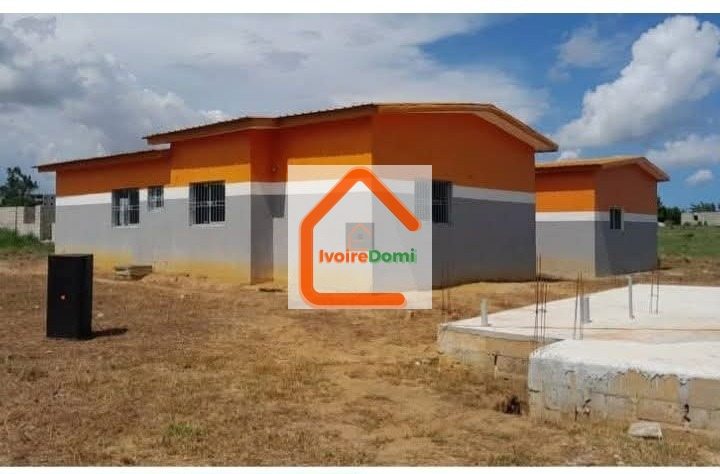 DE VILLAS, DUPLEX, APPARTEMENTS