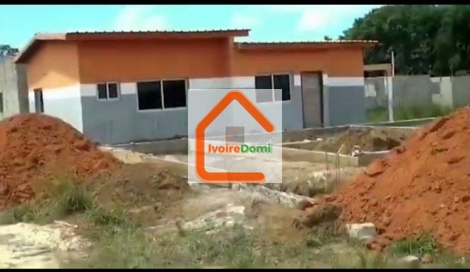 DE VILLAS, DUPLEX, APPARTEMENTS