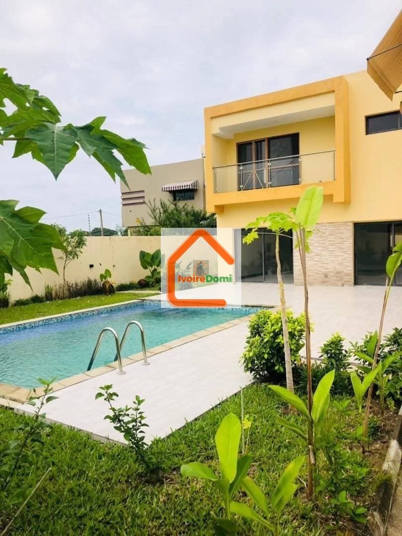 Duplex haut standing à louer sur grand bassam Grand Bassam mockey ville citydia DUPLEX 5