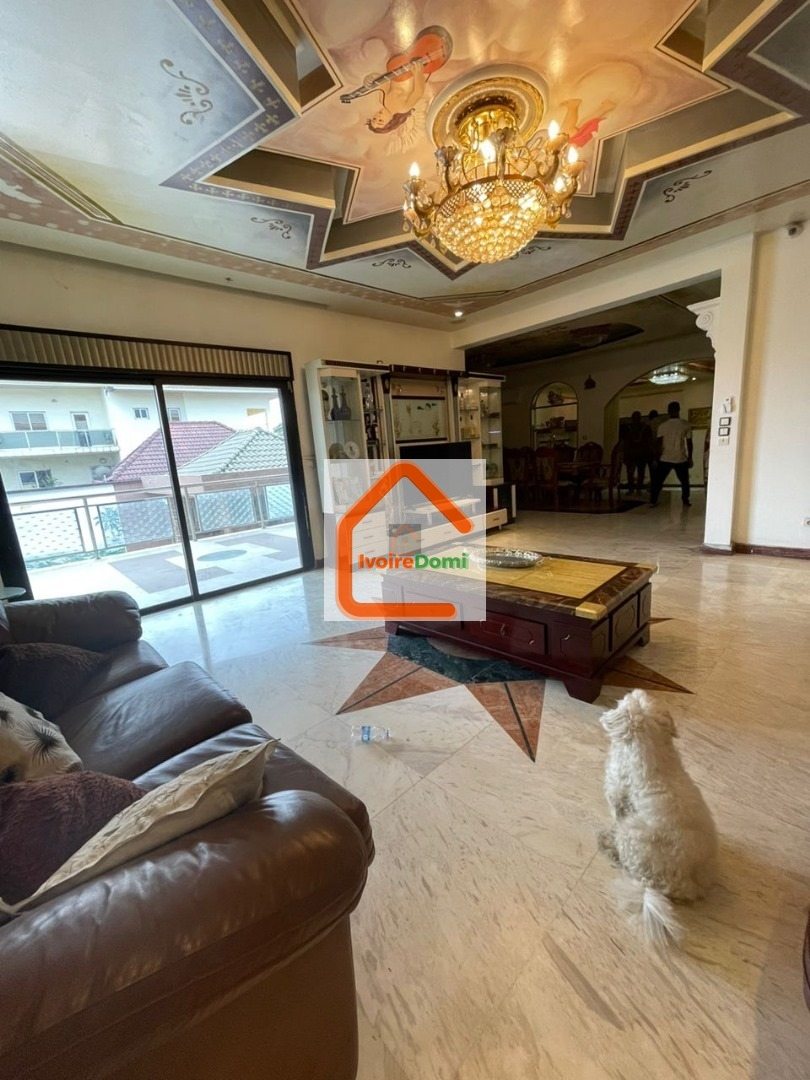 *EN VENTE COCODY RIVIERA GOLF1*🇨🇮🏘 *COCODY RIVIERA GOLF I* *UNE SUPERBE VILLA DE 22 PI