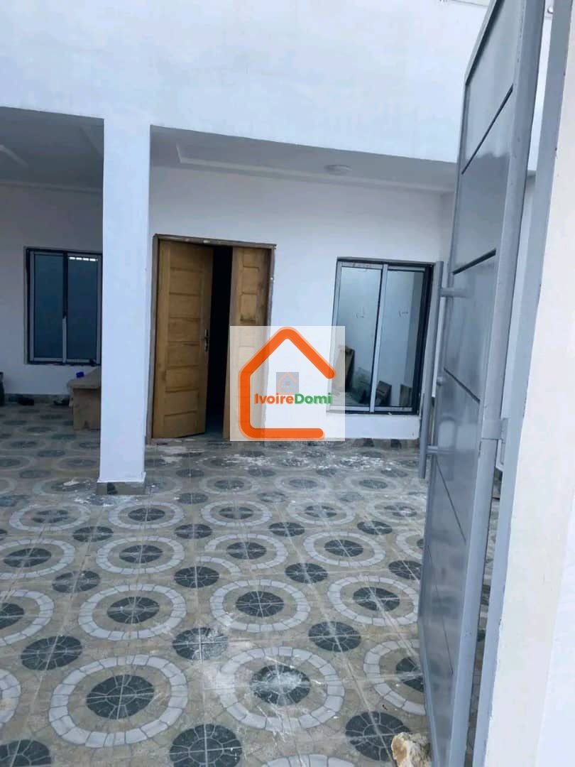 *COCODY ANGRÉ 10 EM TRANCHE* ENCORE UNE VILLA DISPONIBLE.