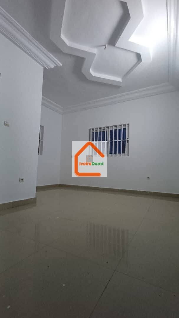 🏡 À LOUER – Spacieuse Villa Appartement de 4 pièces à Angré Nouveau CHU ! 🌿