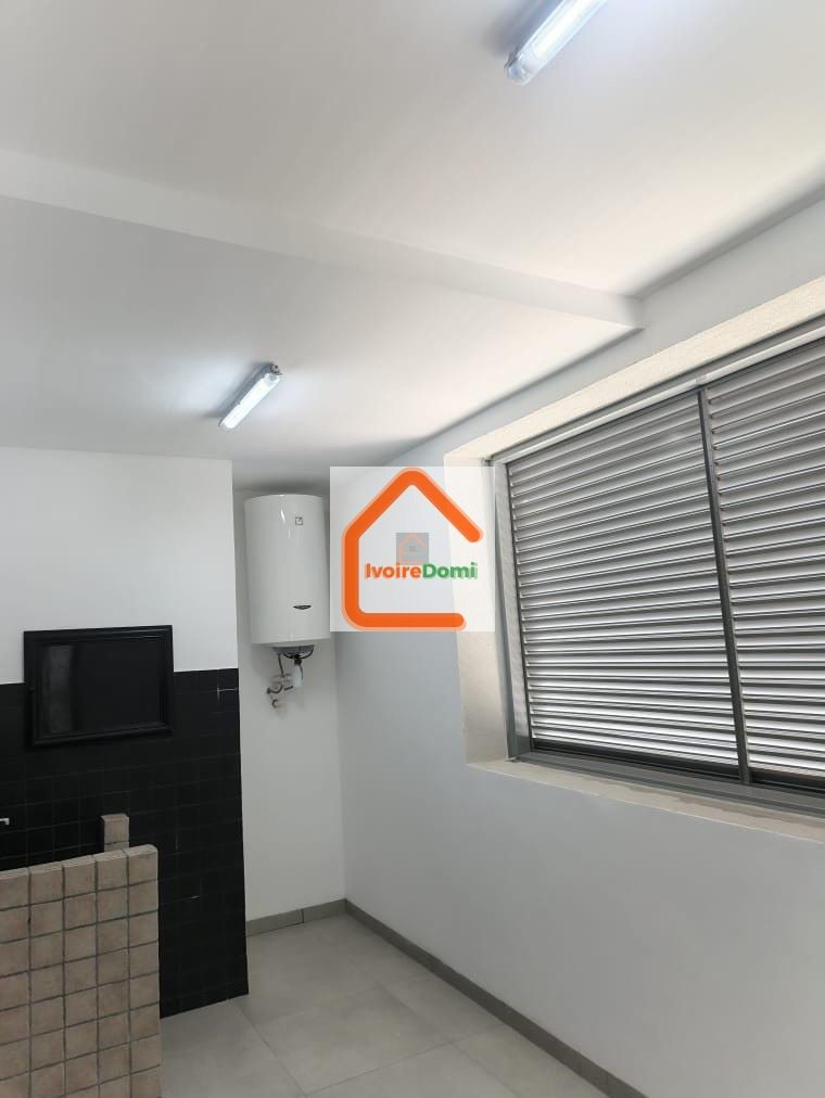 EN LOCATION UN APPARTEMENT 5 PIÈCES HAUT STANDING 📍Abidjan Zone 4 A Proximité de cap Sud