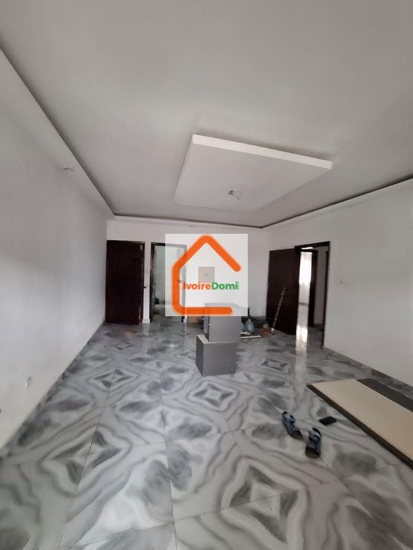 Location appartement 3 pièces à Cocody