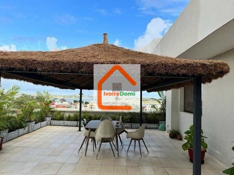 Vente penthouse 5 pièces à Marcory-zone 4