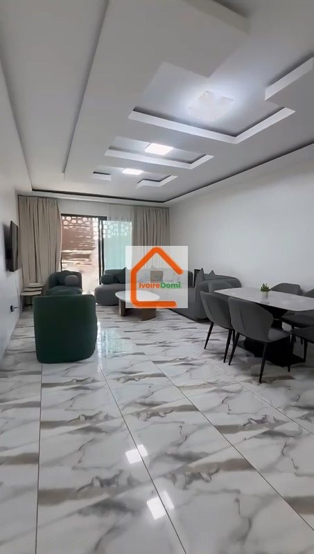 Location appartement 4 pièces à Marcory