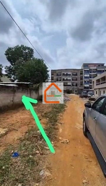Terrain 600m² ACD – Cocody-Angré