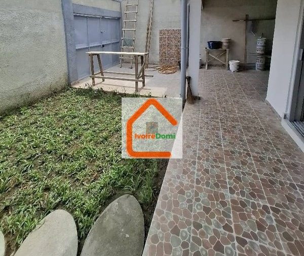 Location villa 4pièces -Riviera M’pouto