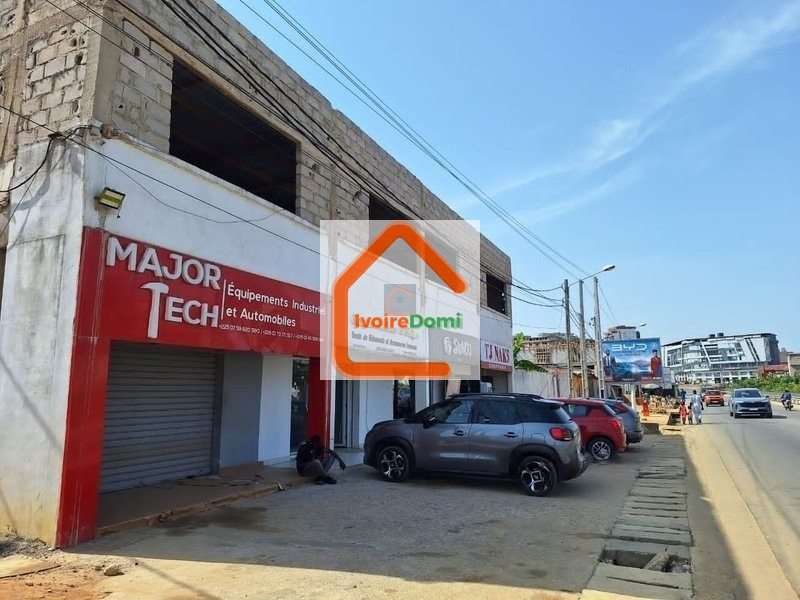 ESPACE RESTO EN LOCTION