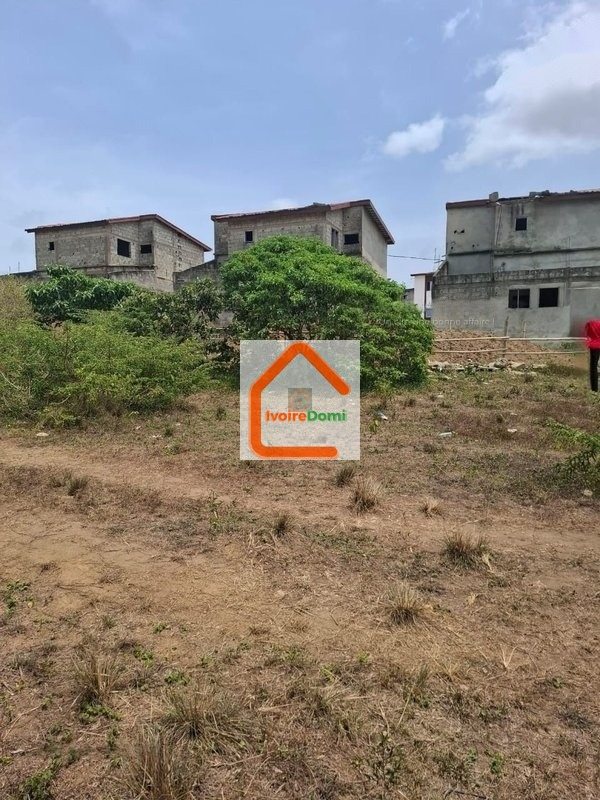 TERRAIN 350 M2 AVEC ACD À BINGERVILLE , CITÉ IMMOBILIARE 6