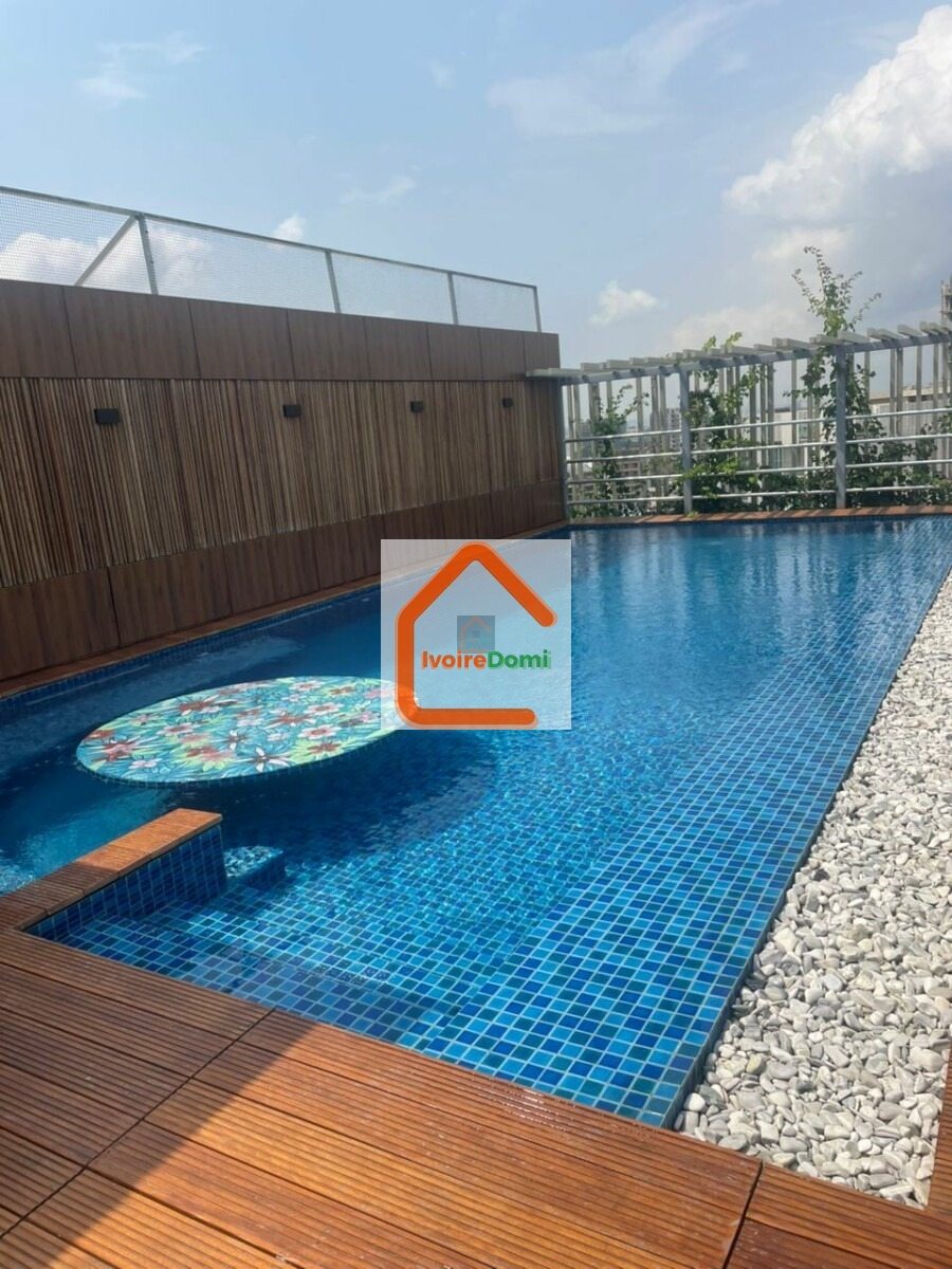 UN BEL APPART F3 A MARCORY ZONE4 AVEC PISCINE ET SALLE DE SPORT