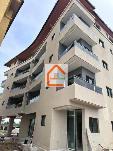 Immeuble R+3 -Cocody-riviera faya