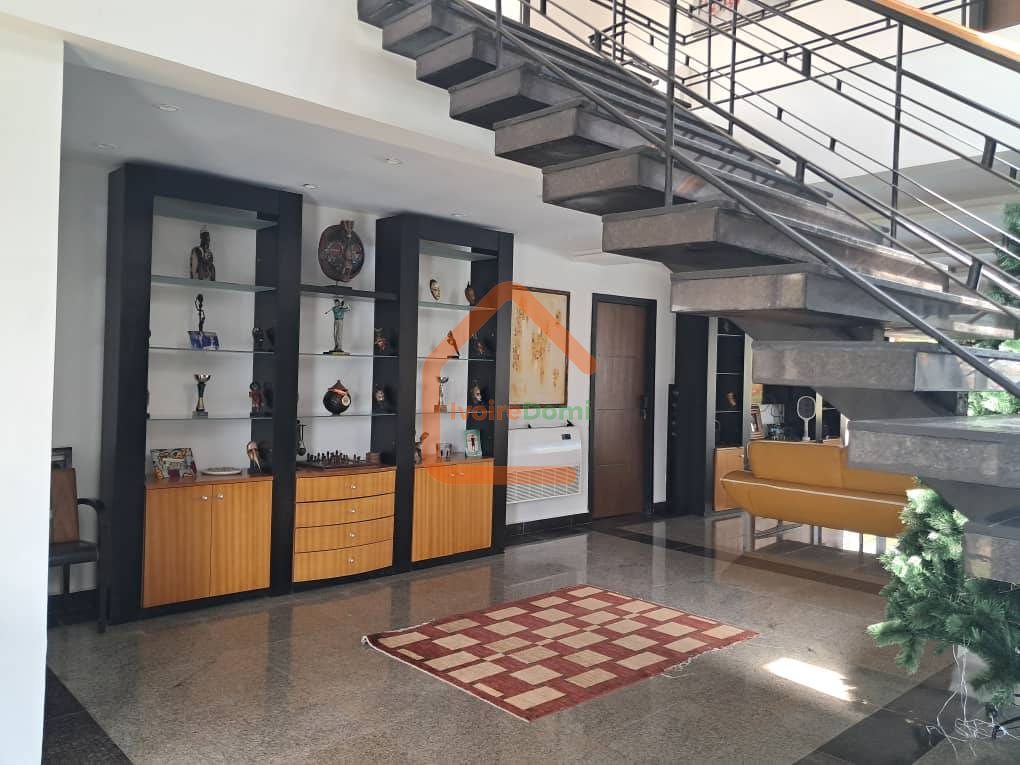 EN VENTE ! UNE VILLA DE HOTE A LA RIVIERA GOLF1 EN BORDURE DE LAGUNE