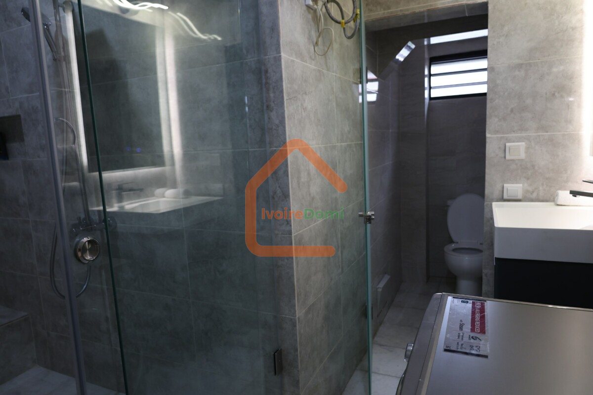 STUDIO MEUBLE