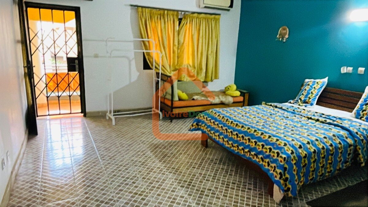 BELLE VILLA EN DUPLEX DE 8 PIECES EN VENTE