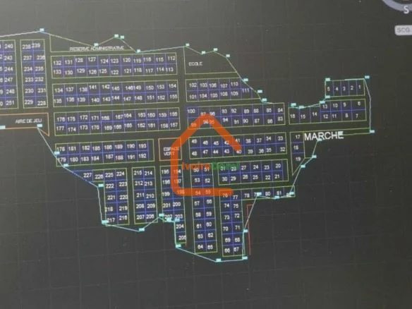 10 lots de 500 m2 situé en bordure de voie bitumé à 27km de Yamoussoukro