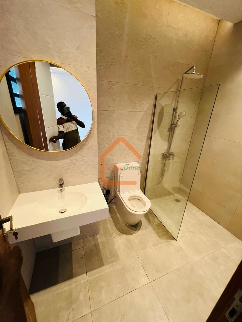 À LOUER – APPARTEMENTS 4 PIÈCES DE LUXE À ANGRÉ 8ÈME TRANCHE
