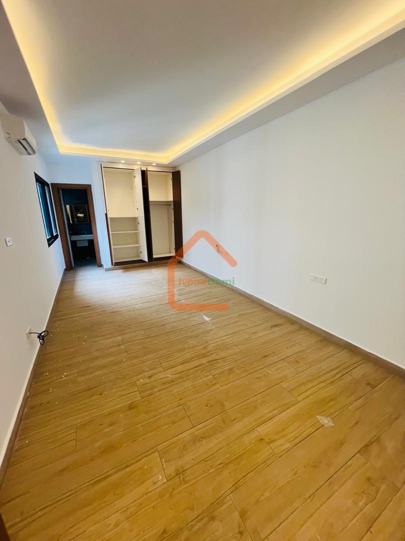 À LOUER – APPARTEMENTS 4 PIÈCES DE LUXE À ANGRÉ 8ÈME TRANCHE