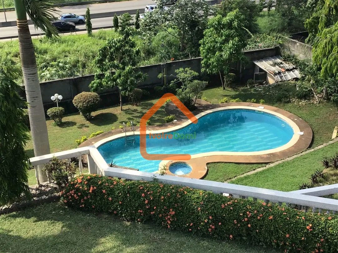 🏡 À LOUER – VILLA DE STANDING 14 PIÈCES À RIVIERA GOLF (LES VERSANTS)