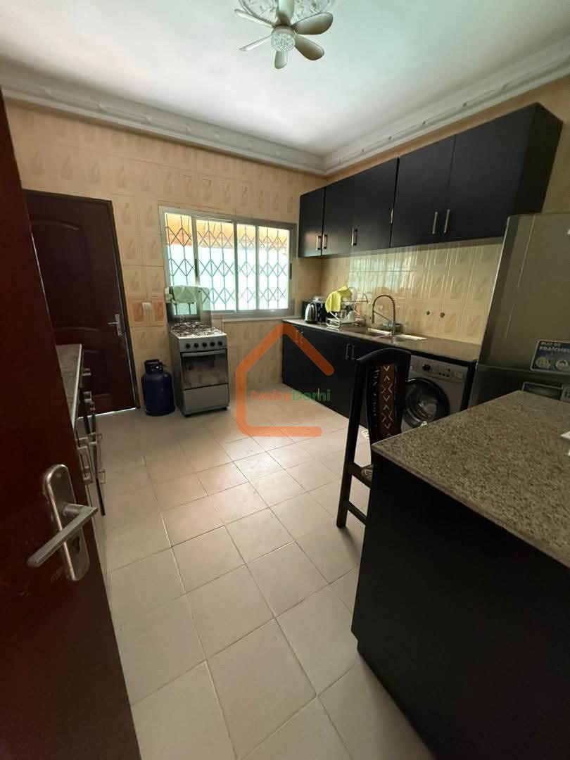 ✨ À LOUER – VILLA DUPLEX 8 PIÈCES DE STANDING À COCODY RIVIERA FAYA ✨