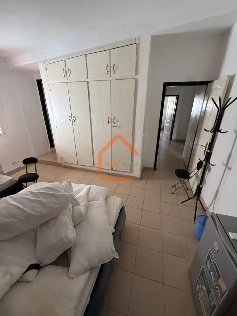 ✨ À LOUER – VILLA DUPLEX 8 PIÈCES DE STANDING À COCODY RIVIERA FAYA ✨