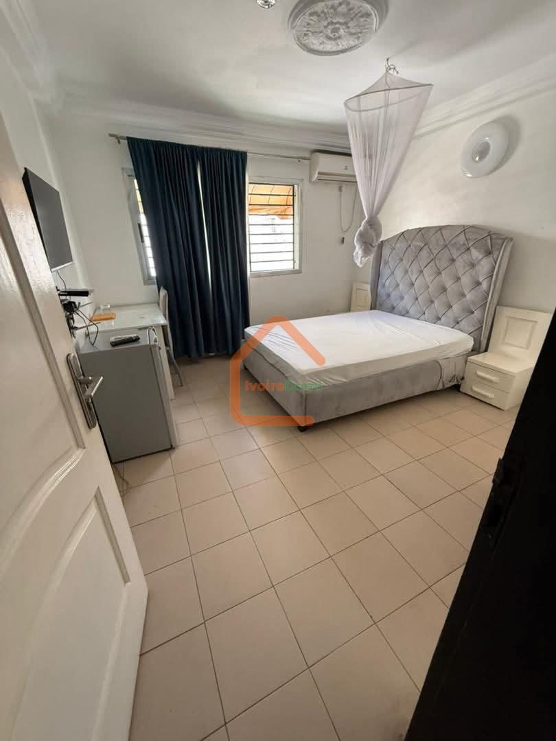 ✨ À LOUER – VILLA DUPLEX 8 PIÈCES DE STANDING À COCODY RIVIERA FAYA ✨