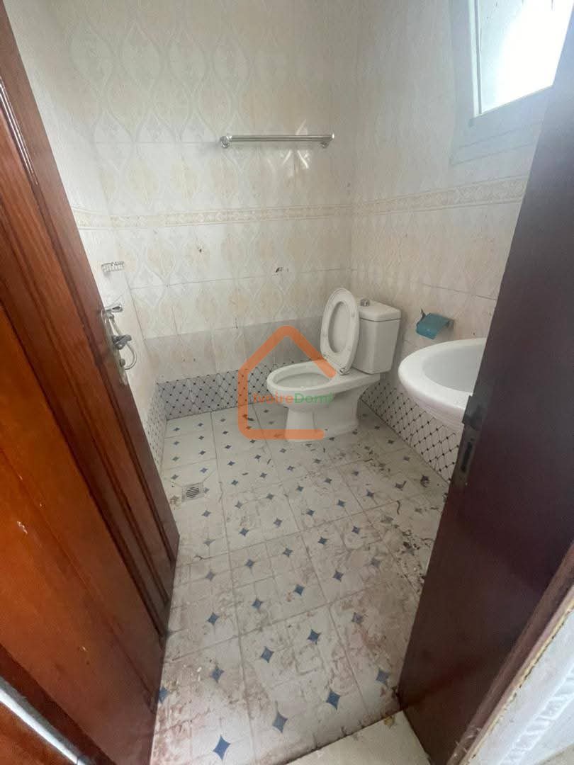 ✨ À LOUER – VILLA DUPLEX DE STANDING 9 PIÈCES À COCODY 2 PLATEAUX – CITÉ VERSANT ✨