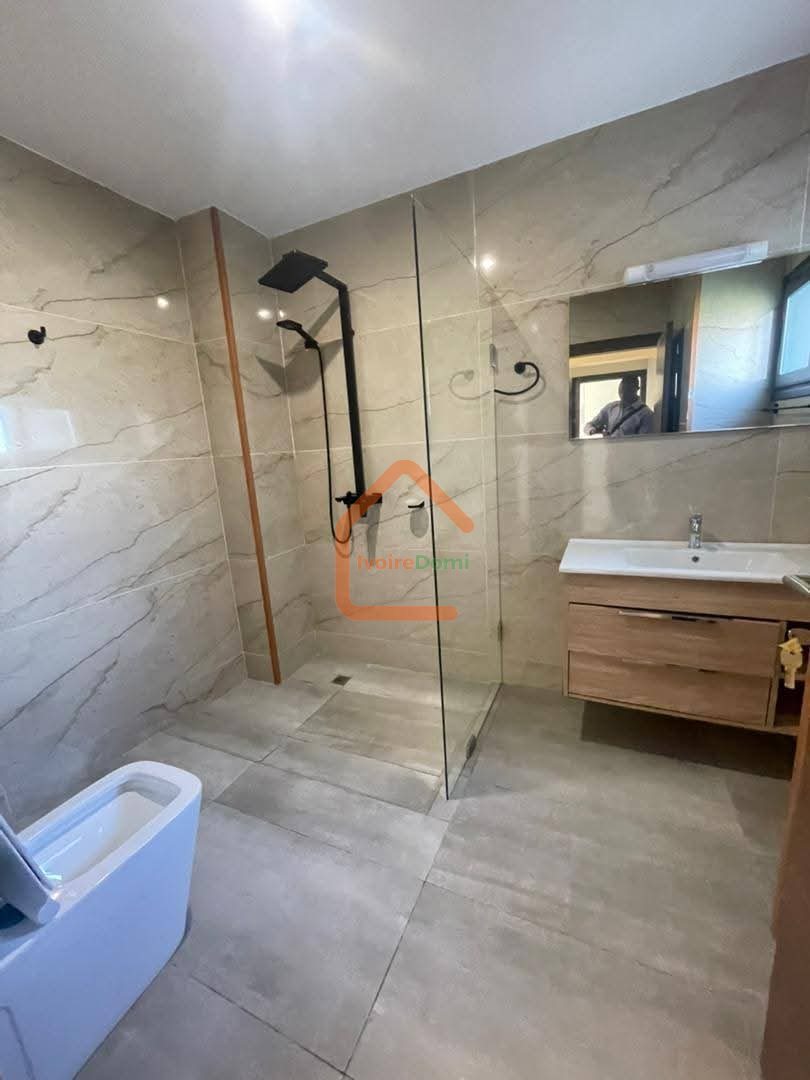 ✨ À LOUER – APPARTEMENTS MODERNES 3 & 4 PIÈCES À COCODY RIVIERA TRIANGLE – PROCHE BOULEVARD MITTERRA