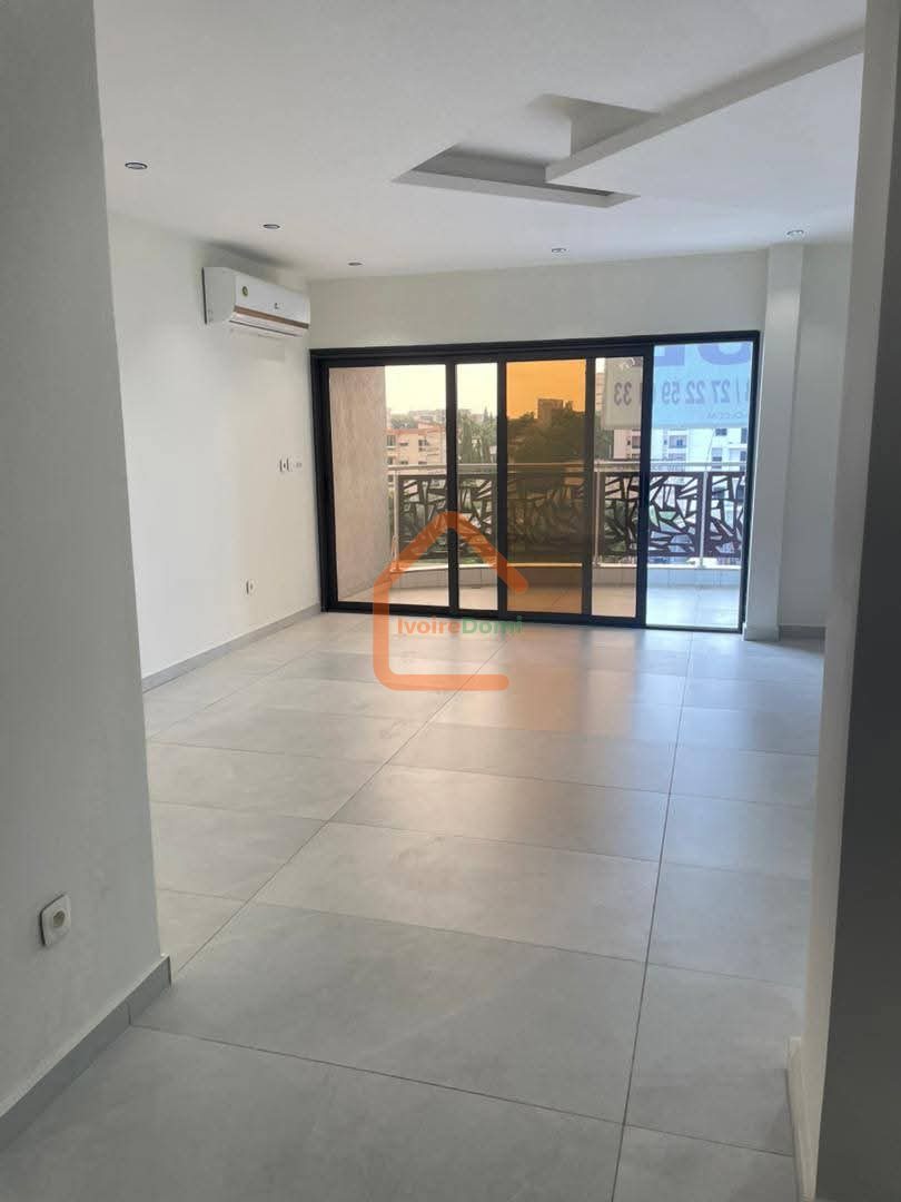✨ À LOUER – APPARTEMENTS MODERNES 3 & 4 PIÈCES À COCODY RIVIERA TRIANGLE – PROCHE BOULEVARD MITTERRA