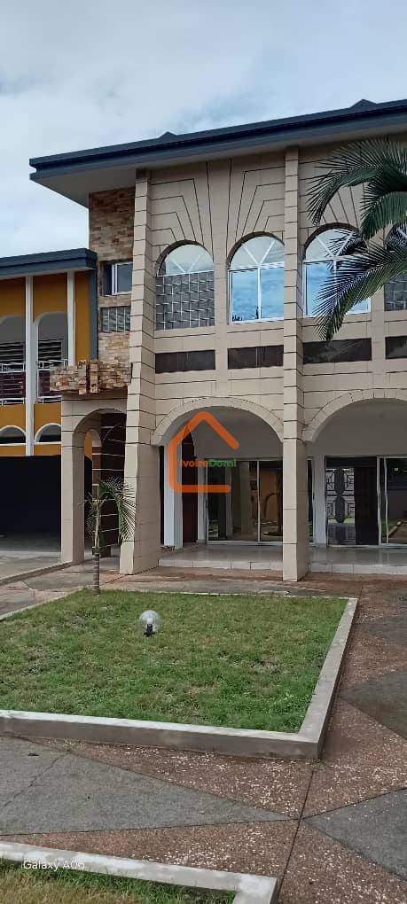 🔥 À LOUER – VILLA DUPLEX 12 PIÈCES DE HAUT STANDING À COCODY RIVIERA 2 – IDÉALE BUREAUX 🔥