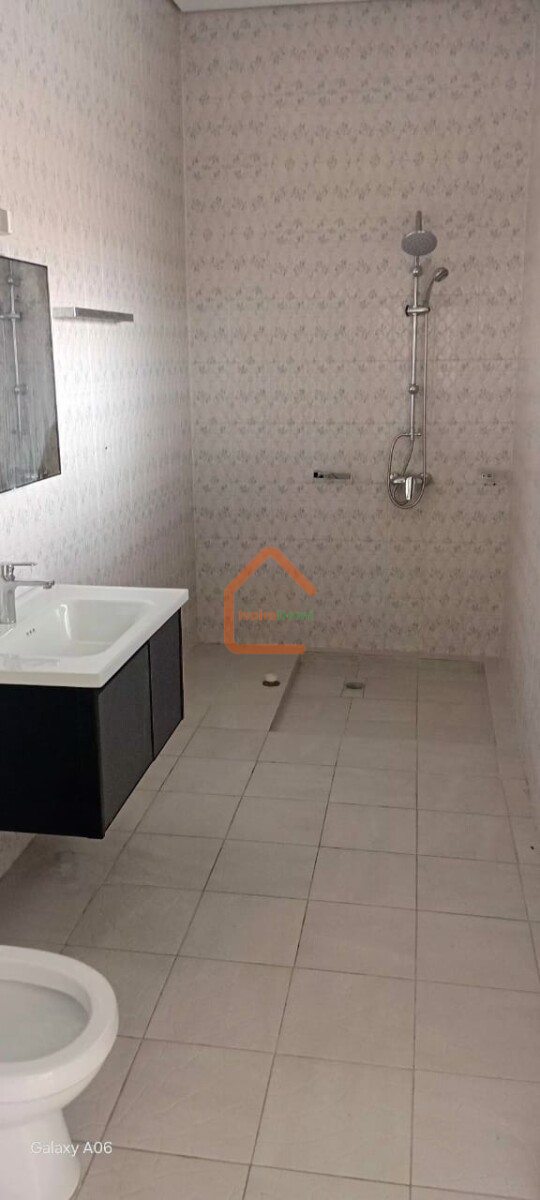 🔥 À LOUER – VILLA DUPLEX 12 PIÈCES DE HAUT STANDING À COCODY RIVIERA 2 – IDÉALE BUREAUX 🔥