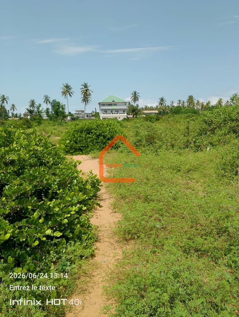 Mondoukou 2 hectares avec ACD en vente