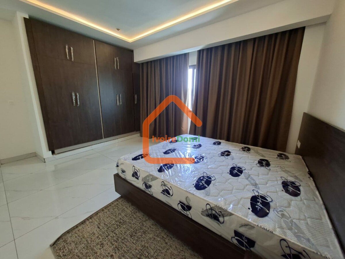 Appartement meublé 4 pièces Cocody Riviera 4
