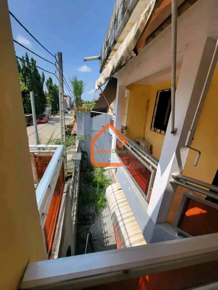Villa duplex 10 pièces riviera Faya