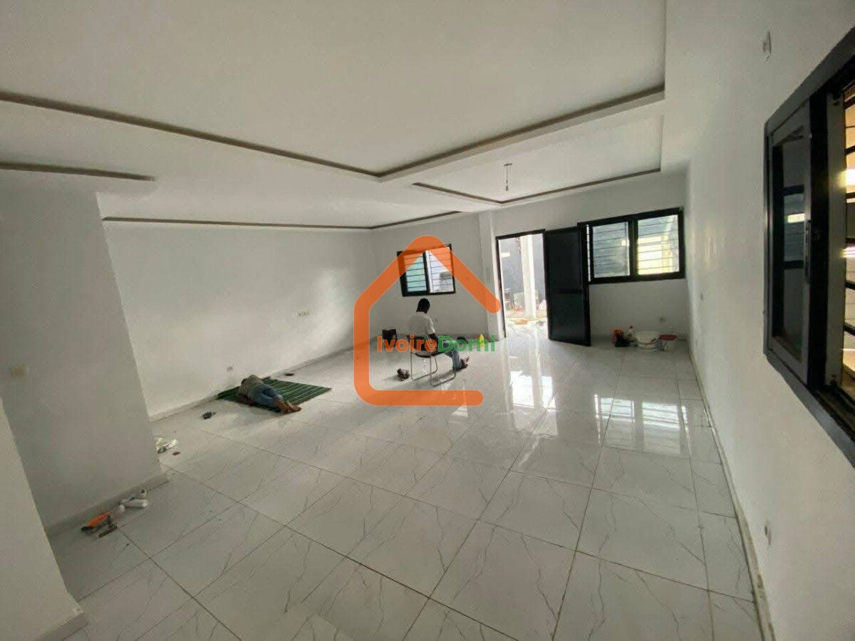 Villa 5 pièces à vendre à Feh kesse