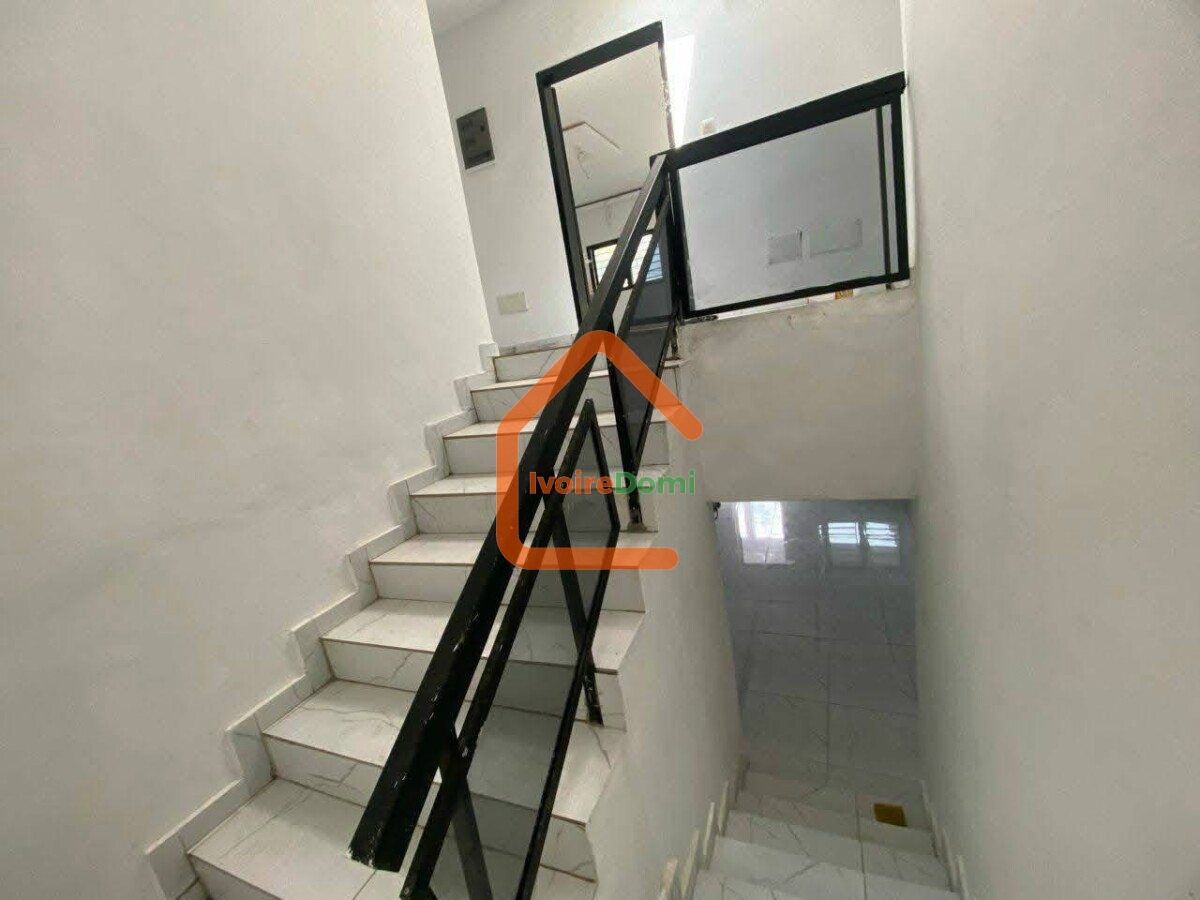 Villa 5 pièces à vendre à Feh kesse