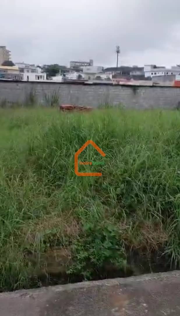 D’un beau Terrain RIVIERA 3 dans la belle cité Synacassi2 AVEC ACD