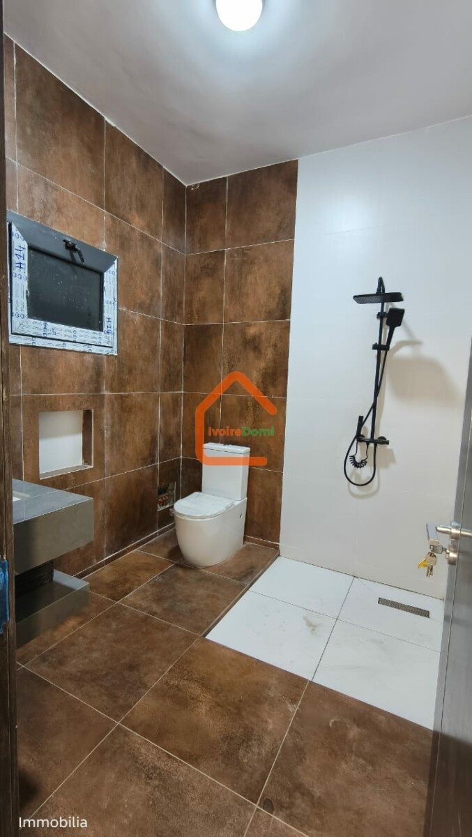 Villa de 7 pièces à vendre