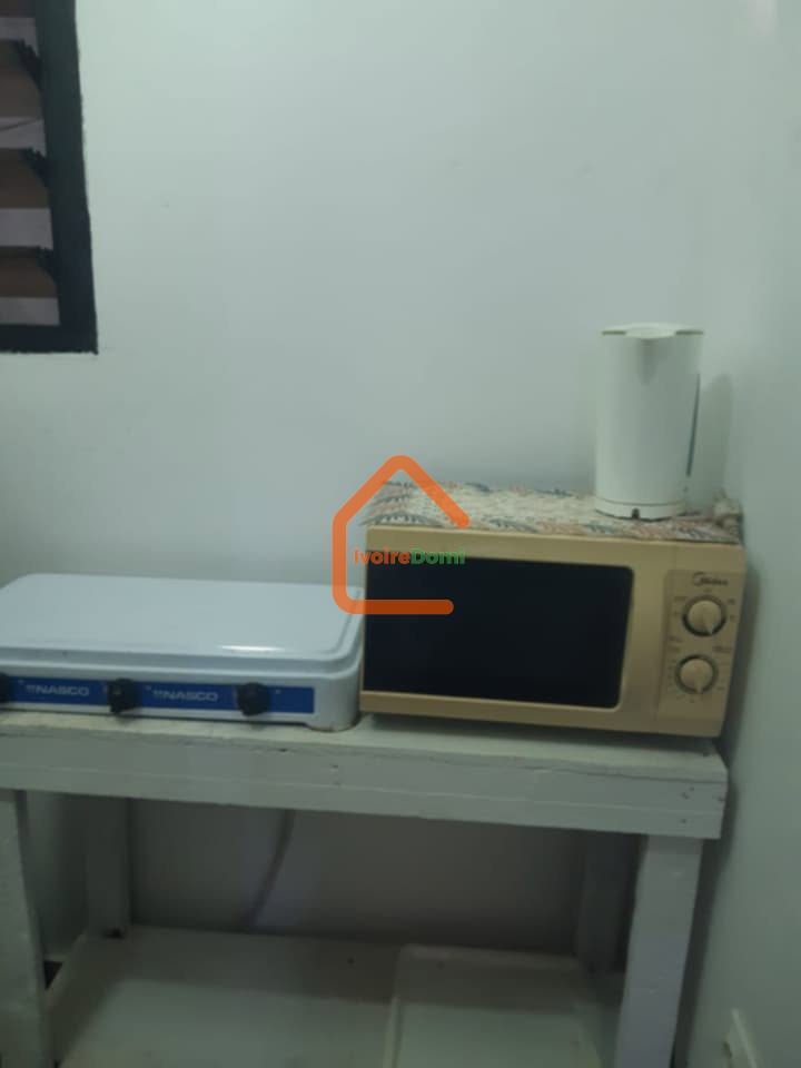 D’APPARTEMENT MEUBLE