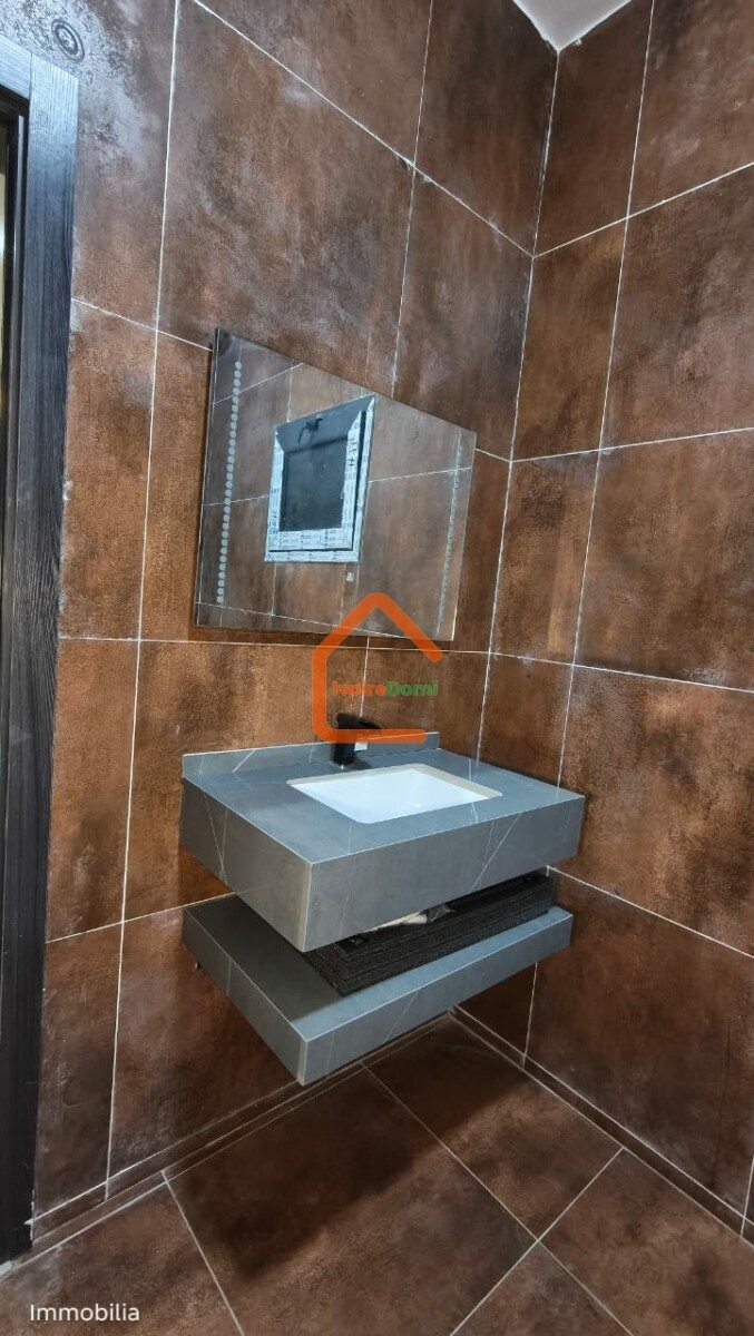 Villa de 7 pièces à vendre