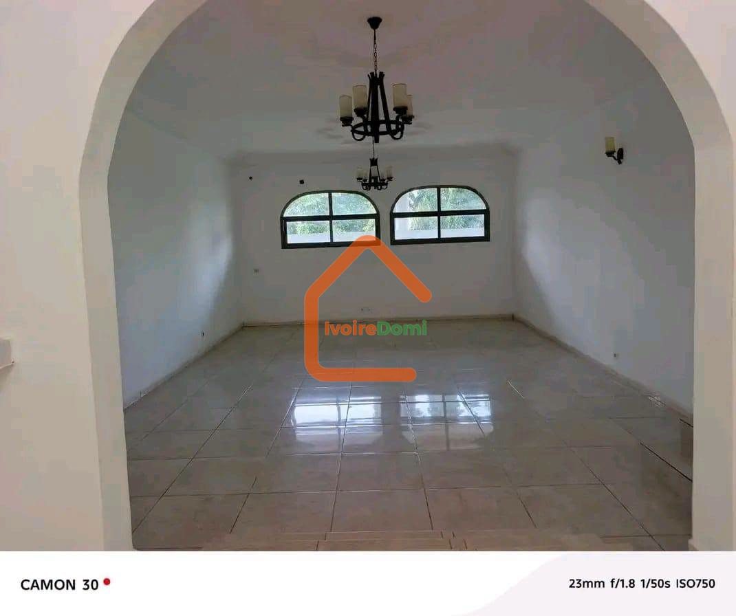 VILLA A LOUER A FEH KESSE