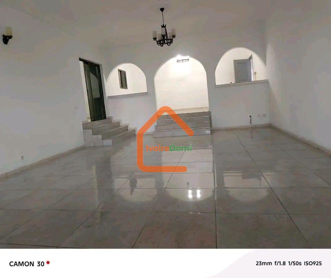 VILLA A LOUER A FEH KESSE