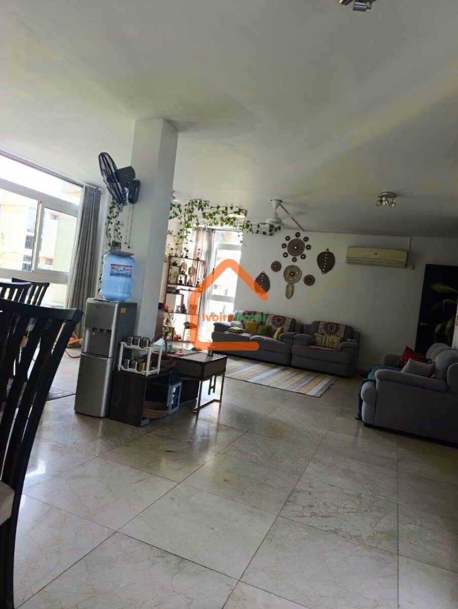 VILLA EN VENTE