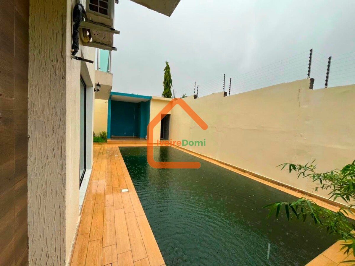 VILLA EN VENTE M’BADON