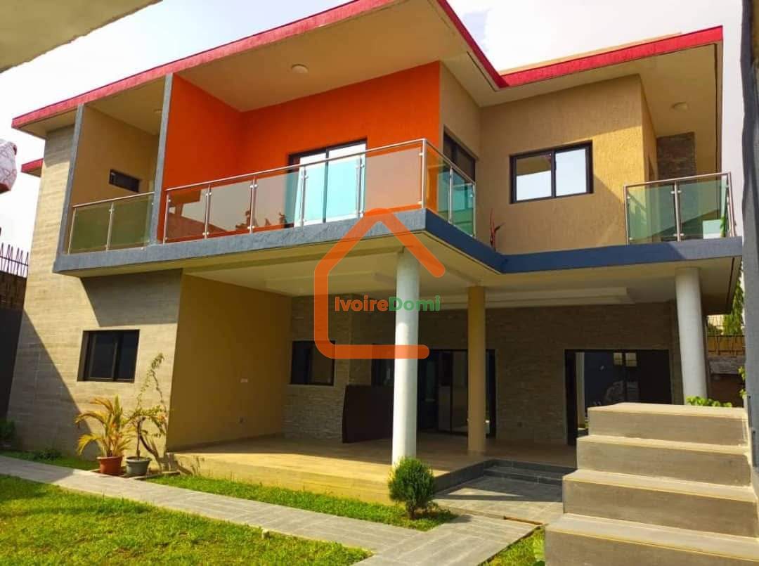 EN VENTE Villa Duplex de 10 pièces M’BADON AMBASSADE DE CHINE