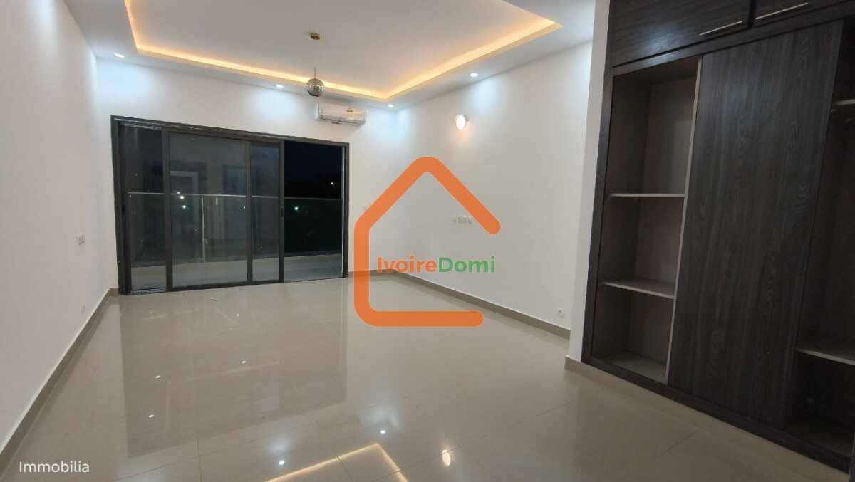 Villa de 7 pièces à vendre