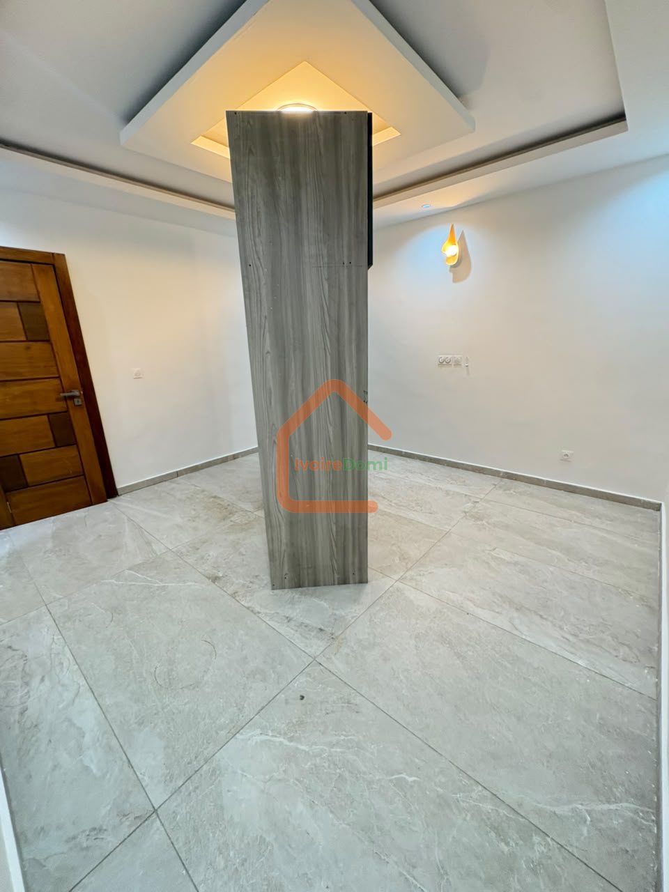 Appartement de 3 pièces à louer à Cocody nouveau CHU