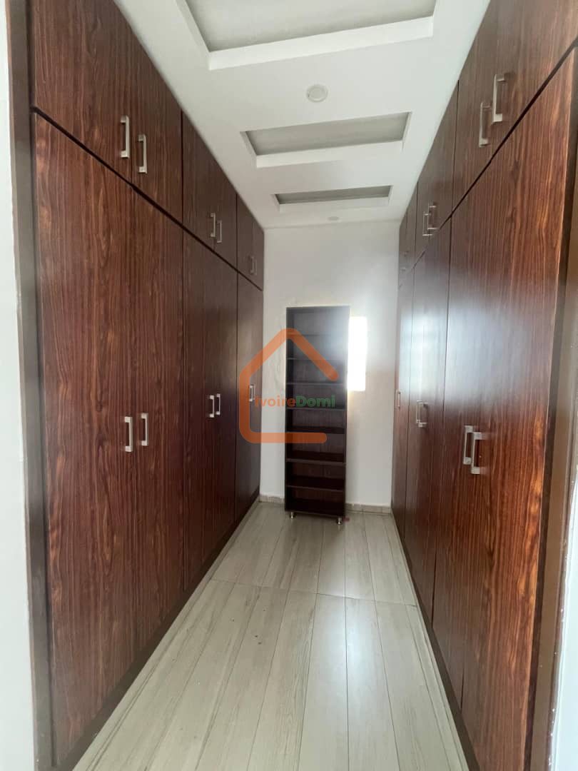 Villa duplex de 7 pièces
